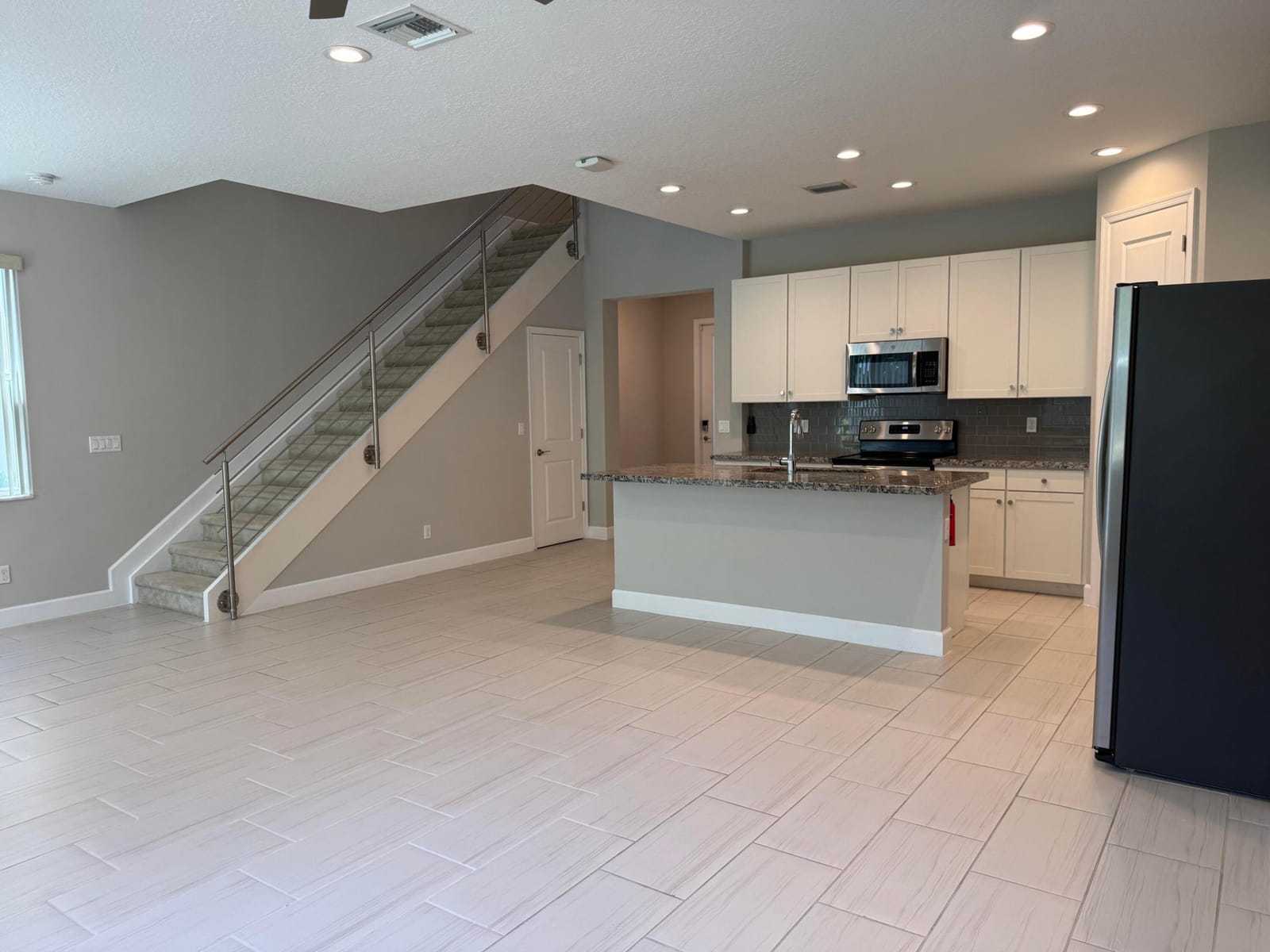 9028 Kingsmoor Way — photo 3