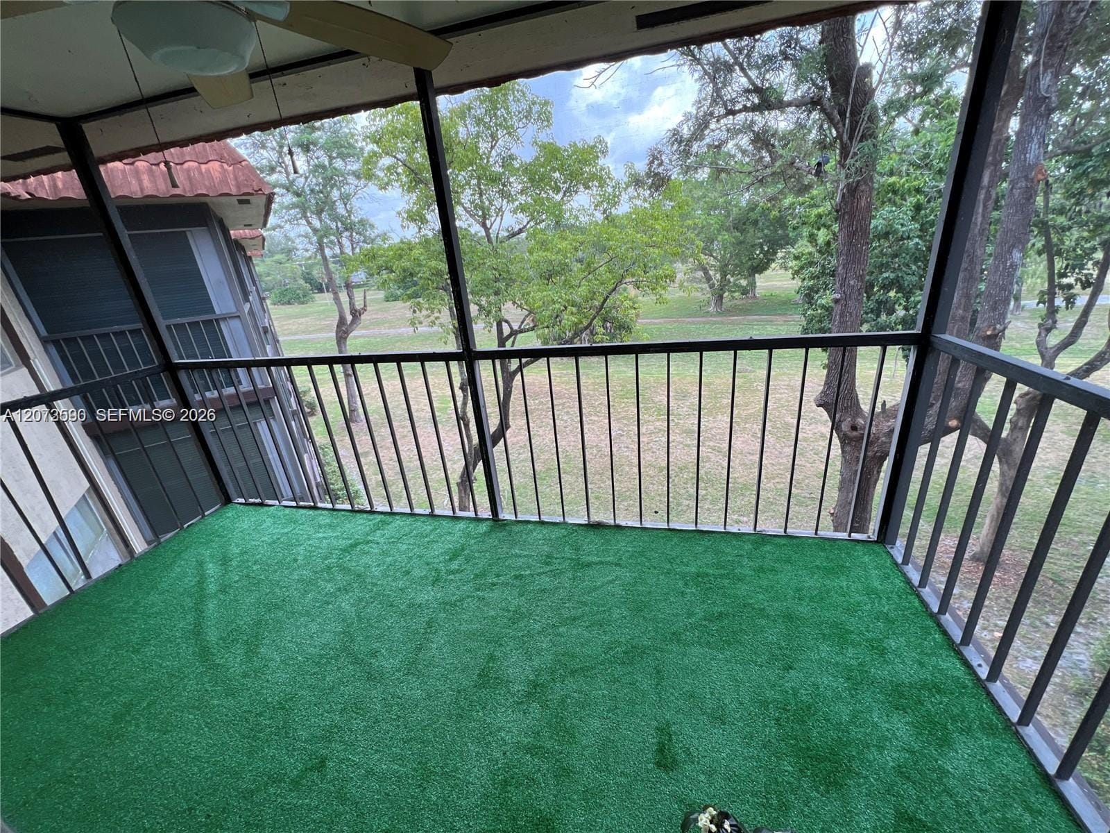 6101 N Falls Cir Drive 405 — photo 4