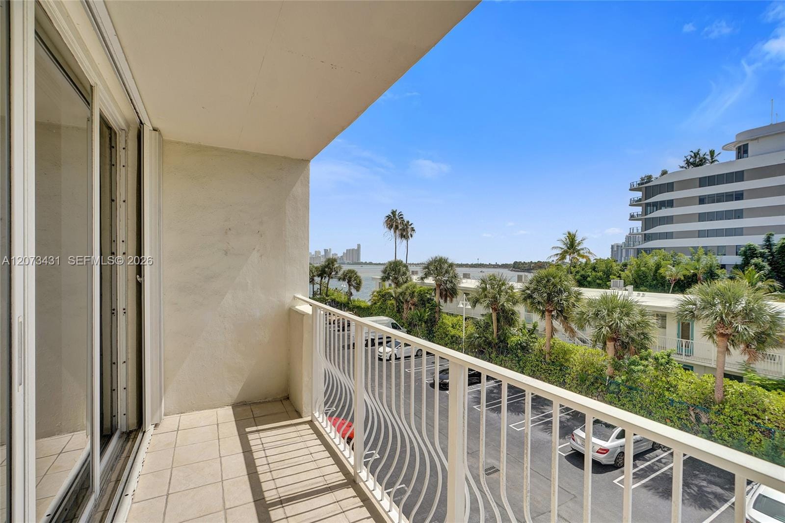 10350 W Bay Harbor Drive 3G — photo 9