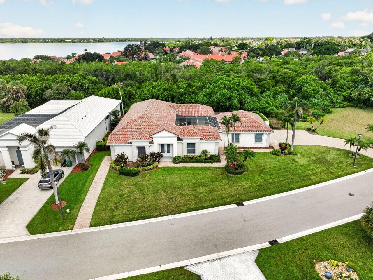 3202 SE BRAEMAR Way — photo 3