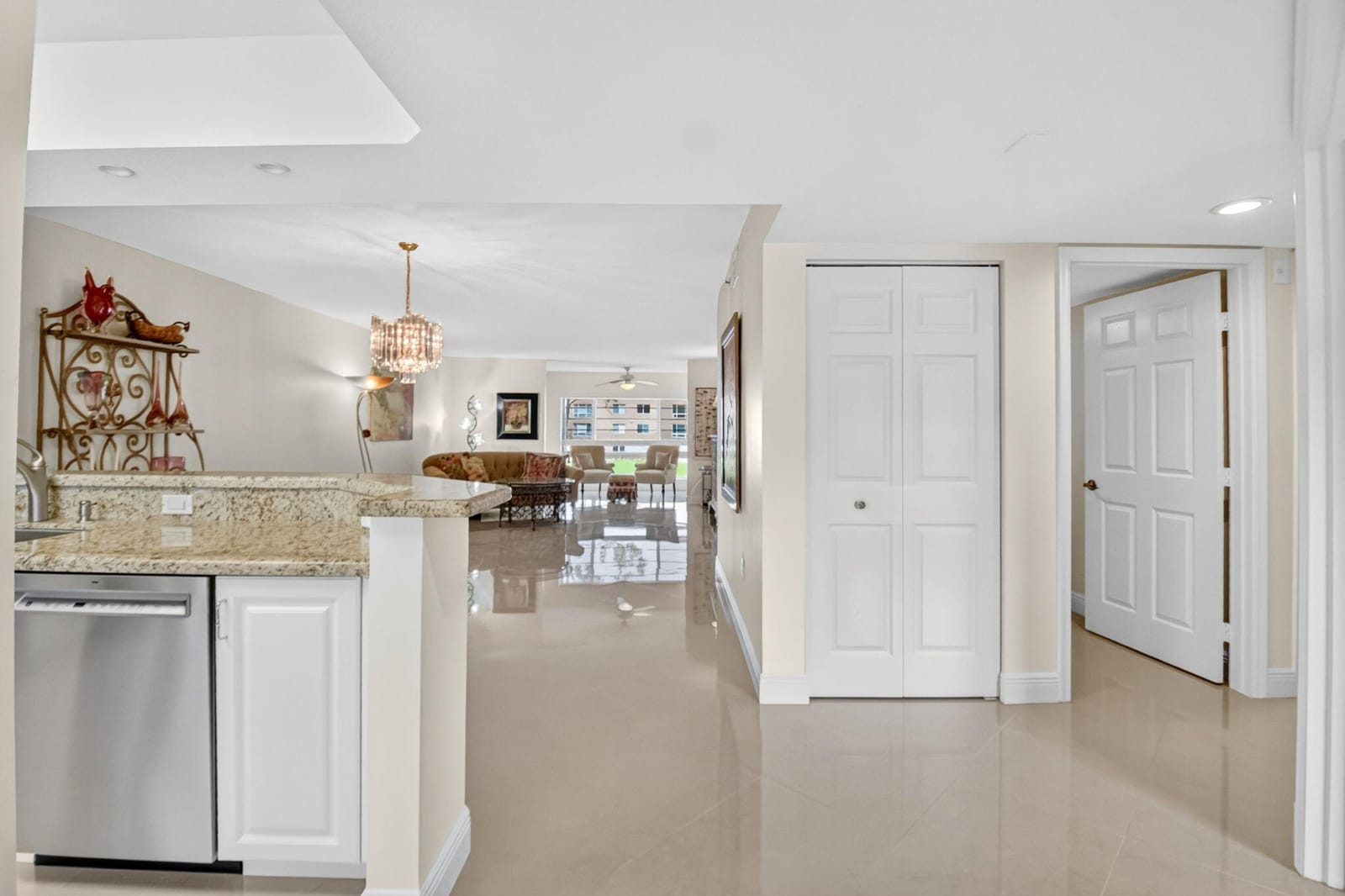12511 Imperial Isle Drive 205 — photo 2