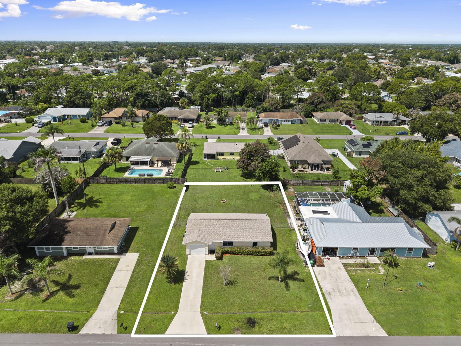 1154 SE Preston Lane, Port St. Lucie, FL 34983 photo 5