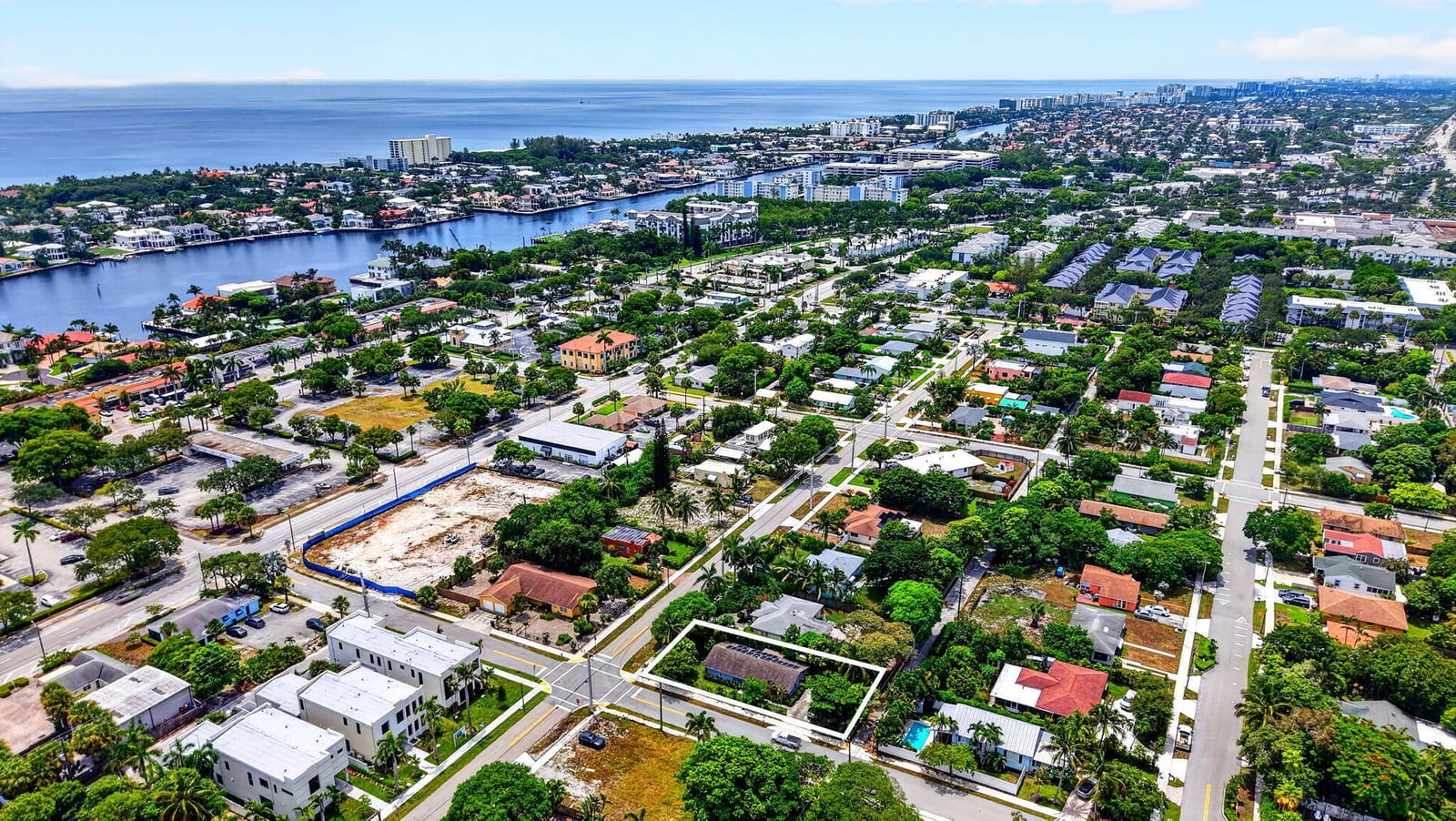 310 SE 8TH Street, Delray Beach, FL 33483