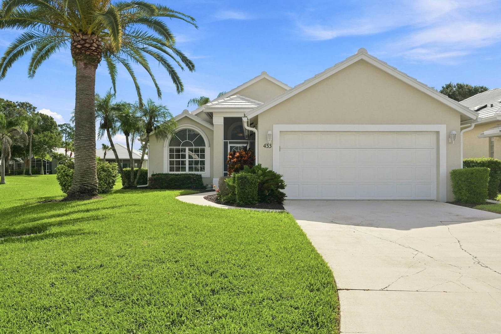 433 SW Fairway Lake, Port St. Lucie, FL 34986 photo 2