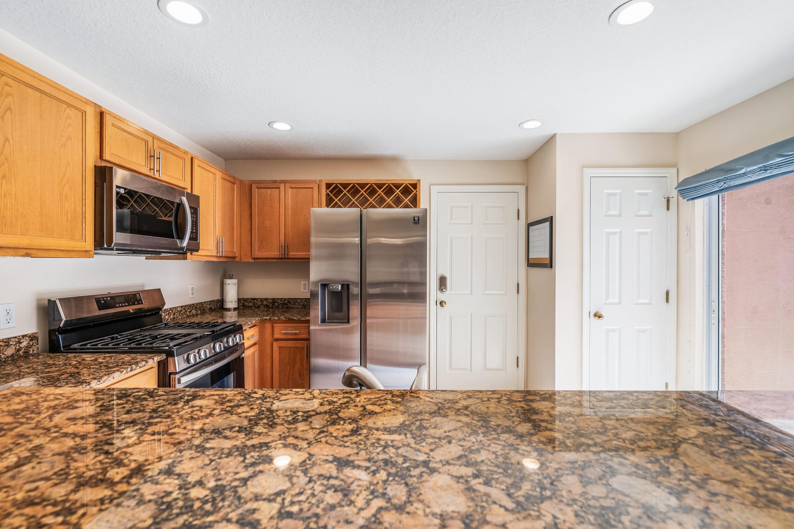 1541 Par Court — photo 9