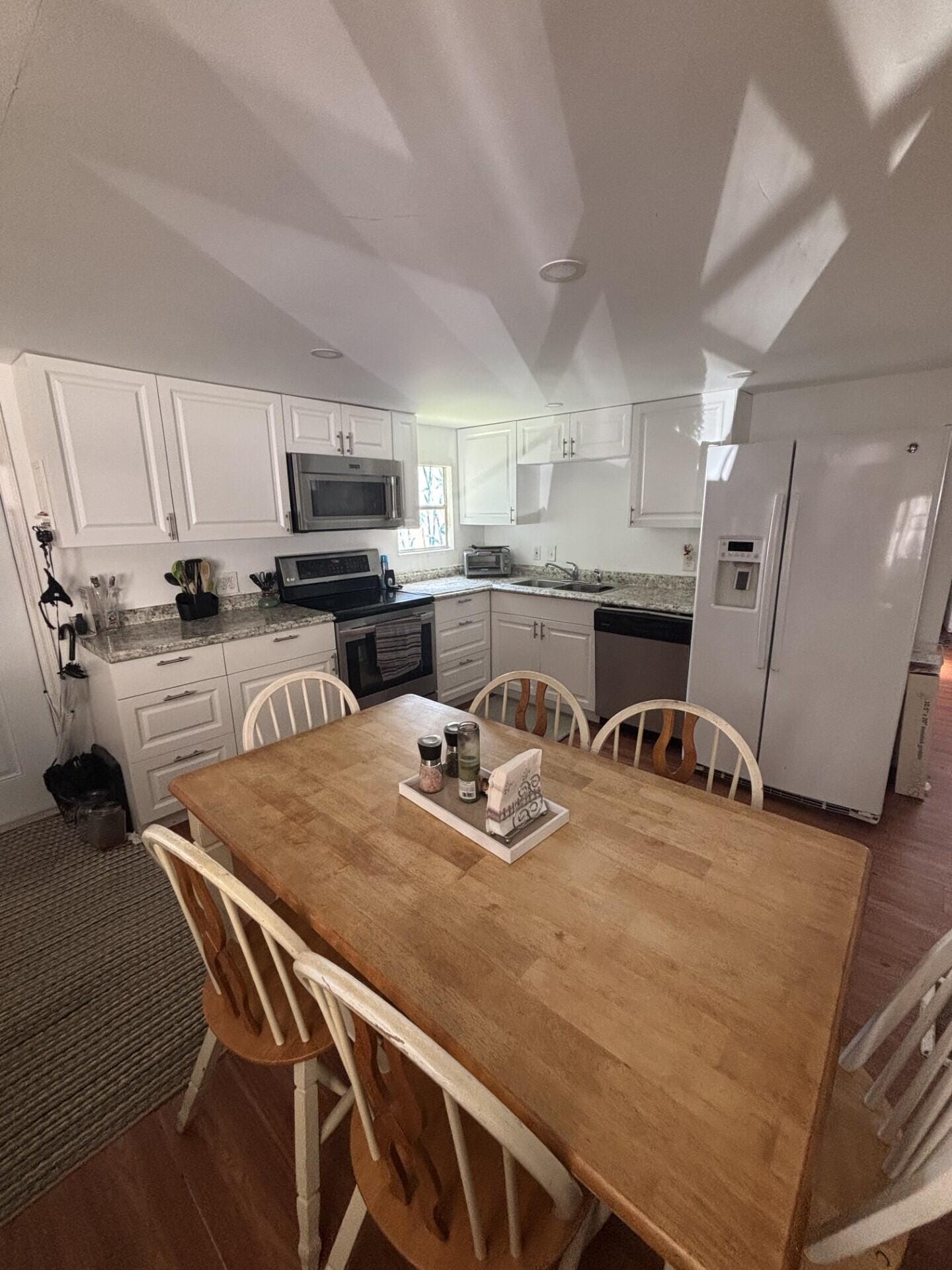 378 Pebblestone Court — photo 9