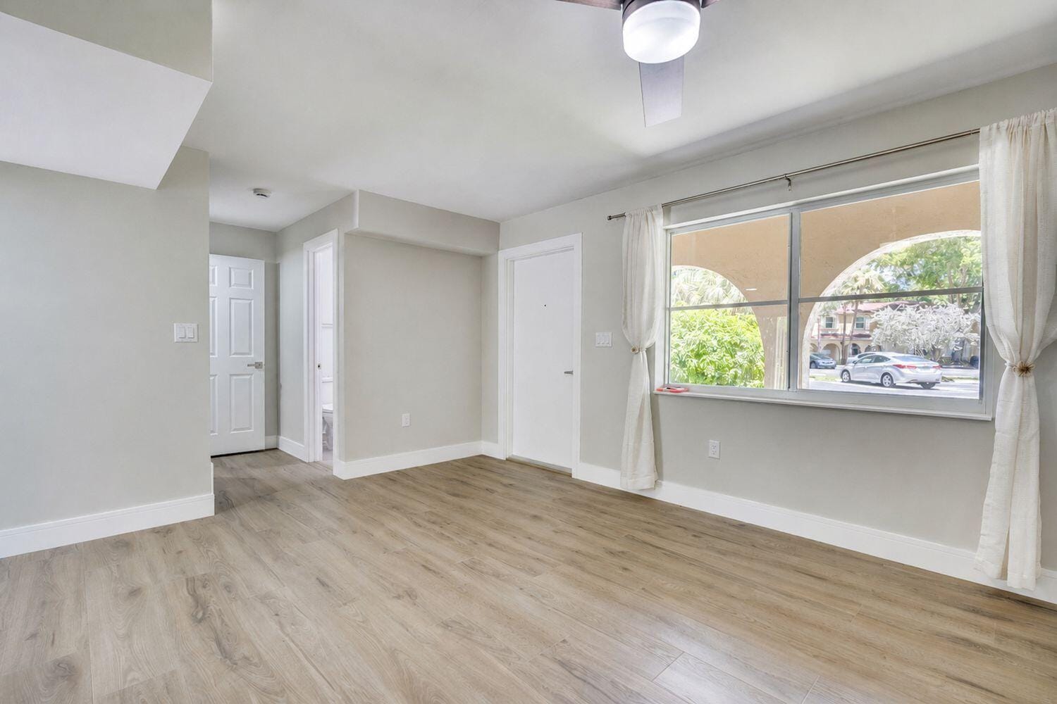 10792 La Placida Drive 4, Coral Springs, FL 33065 photo 6