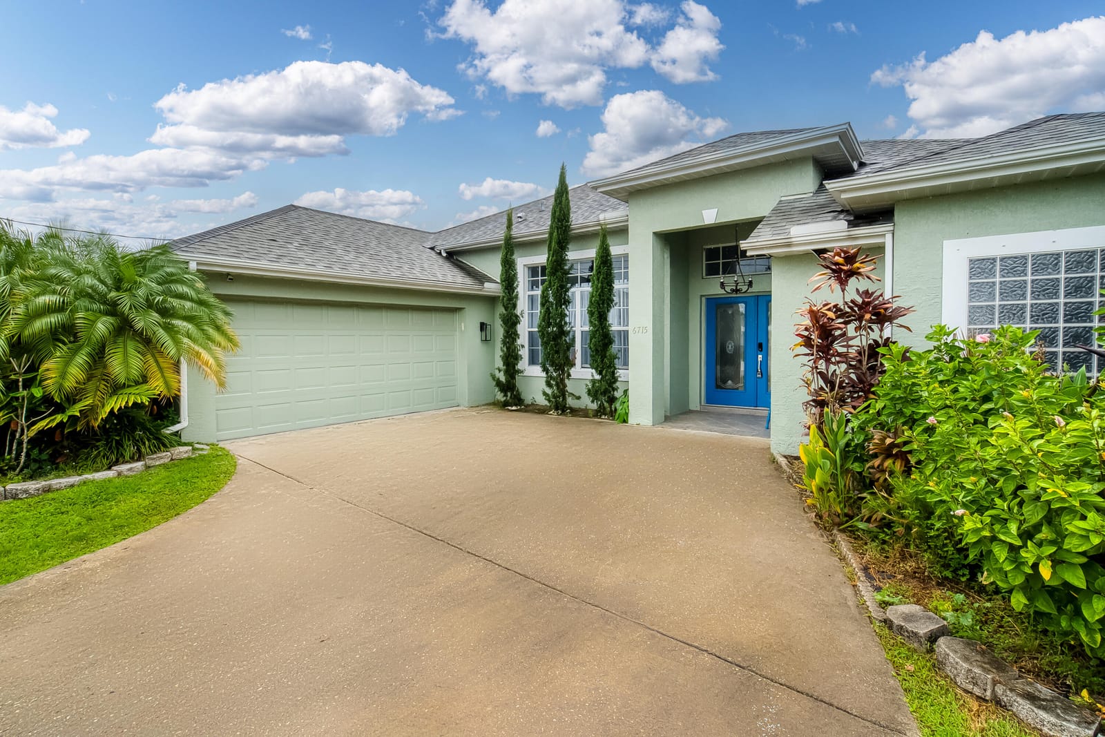 6715 NW PINSON Court, Port St. Lucie, FL 34983