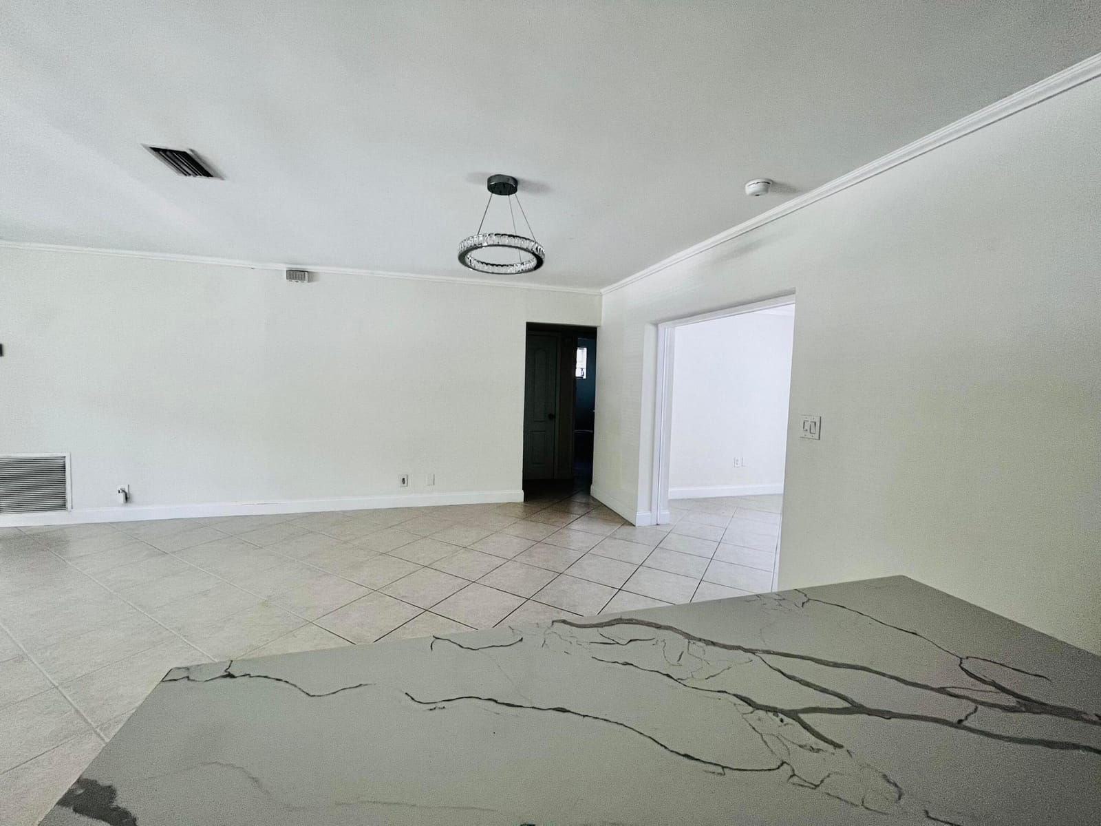 924 Johnson Street — photo 10