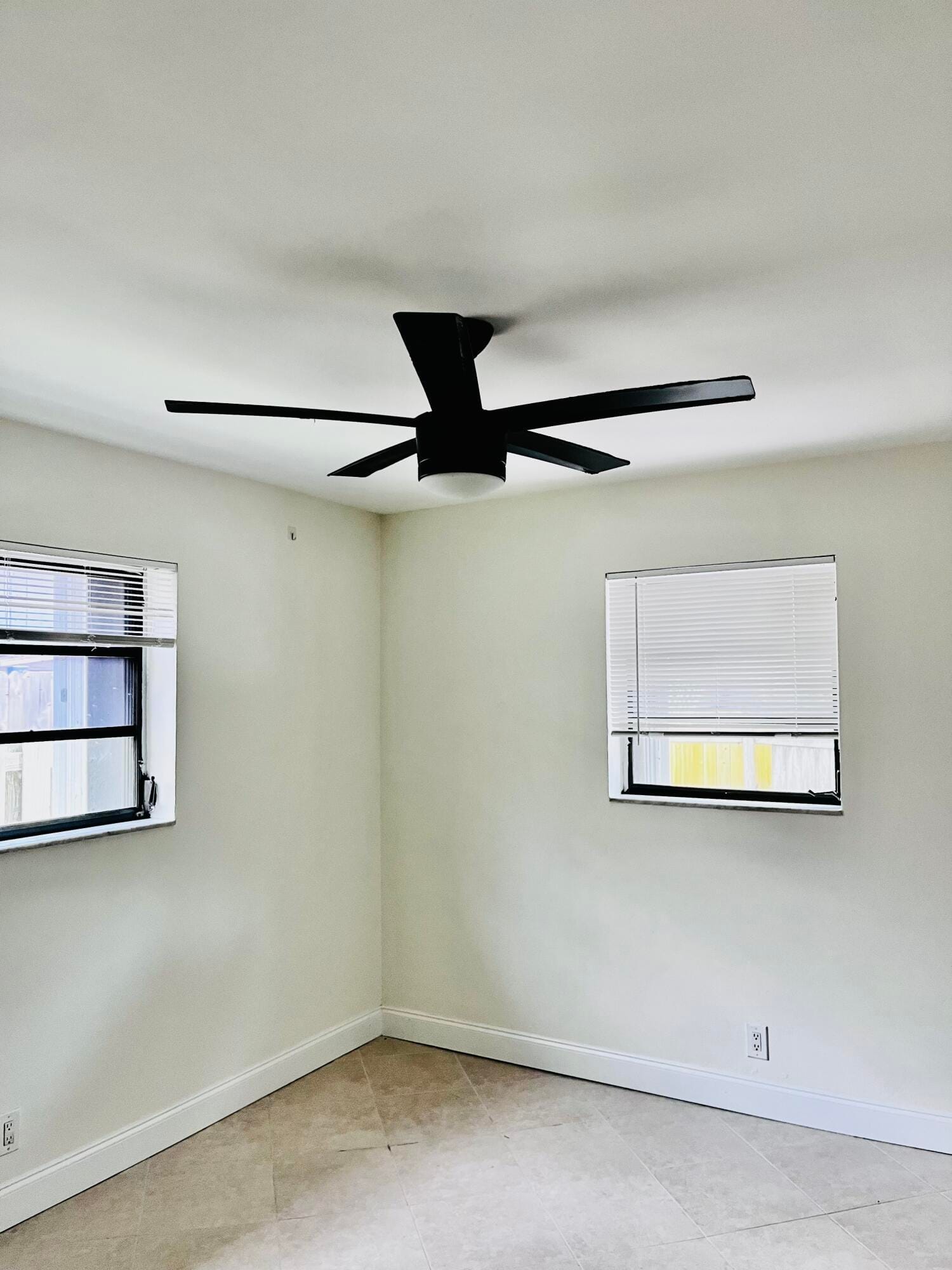 924 Johnson Street — photo 8