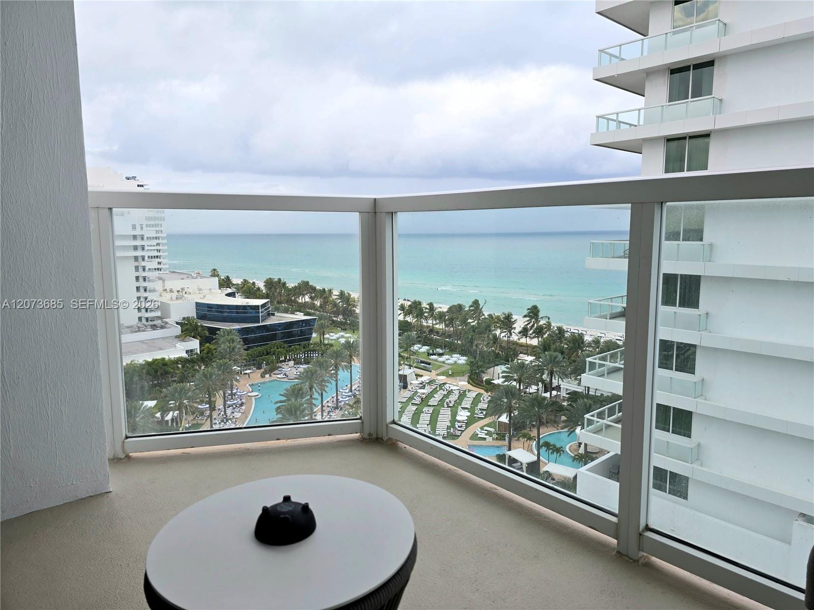 4401 Collins Avenue 1401 — photo 3
