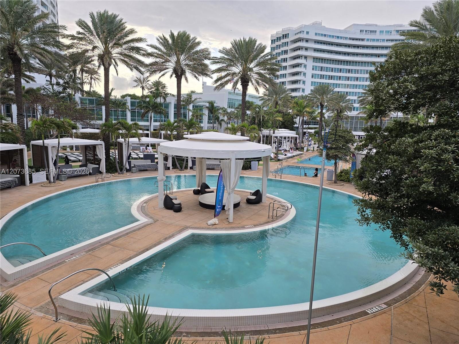 4401 Collins Avenue 1401, Miami Beach, FL 33140 photo 29