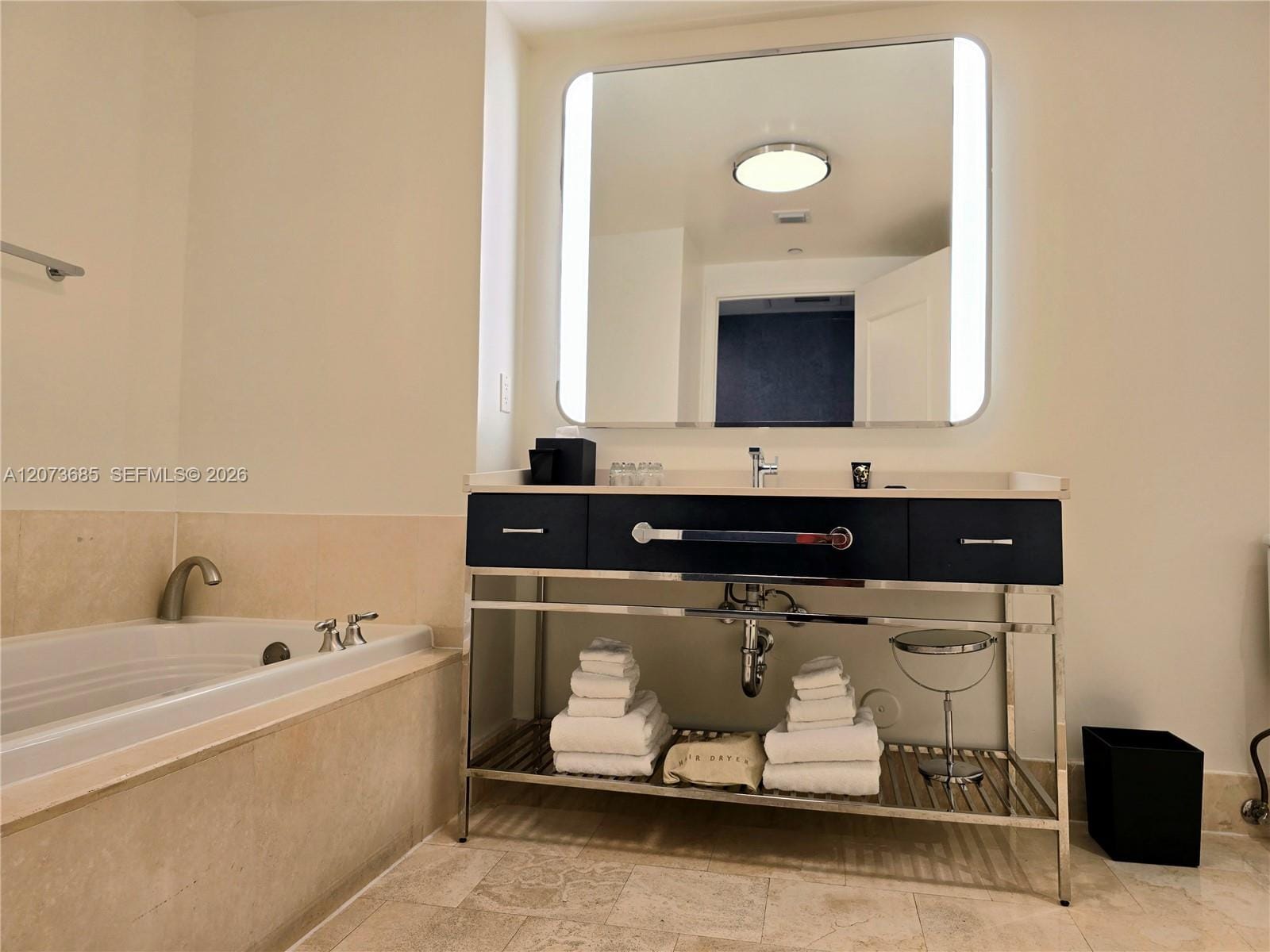 4401 Collins Avenue 1401 — photo 6
