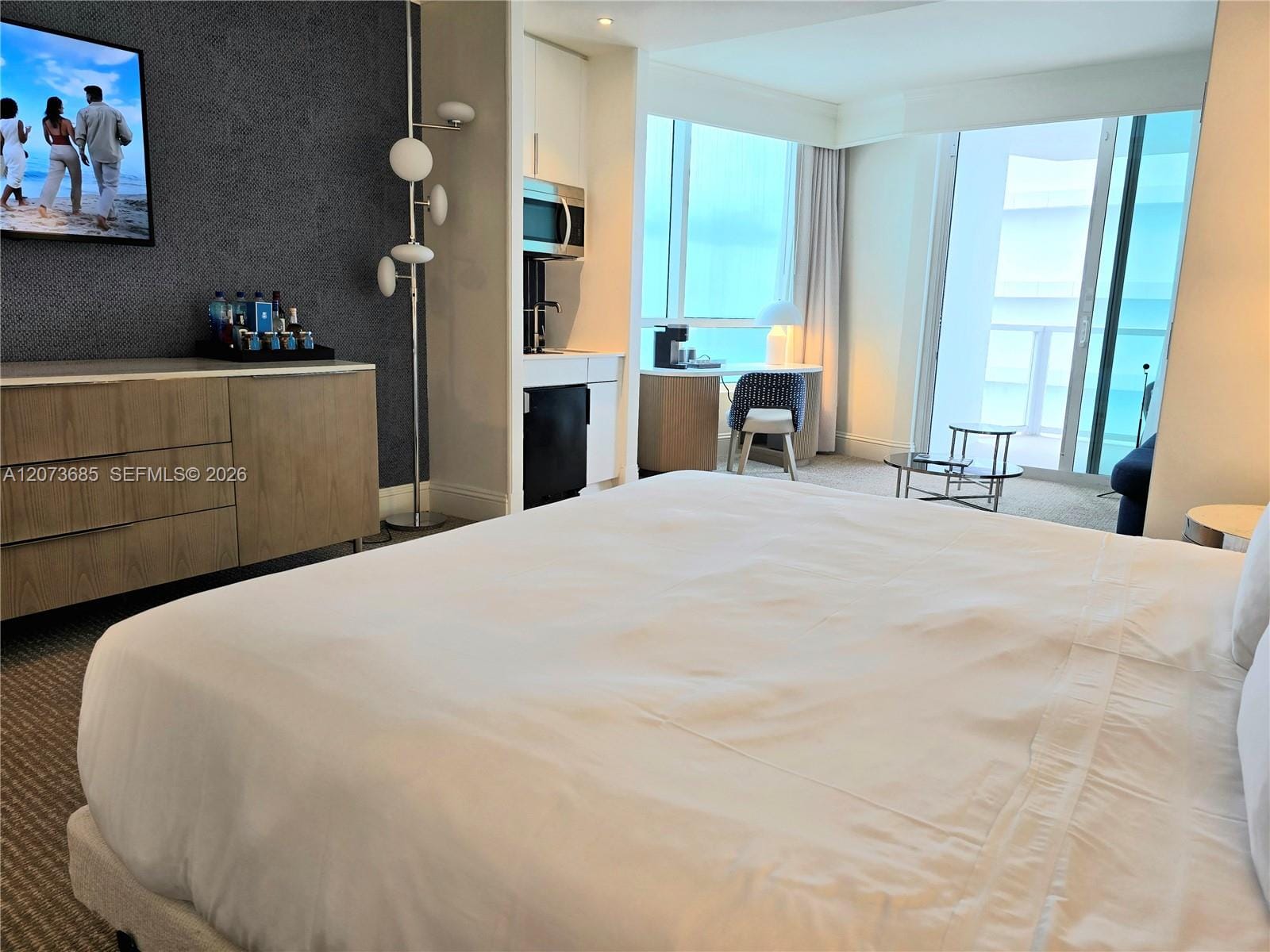 4401 Collins Avenue 1401 — photo 7