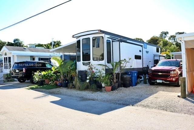 325 Calusa Street, Key Largo, FL 33037