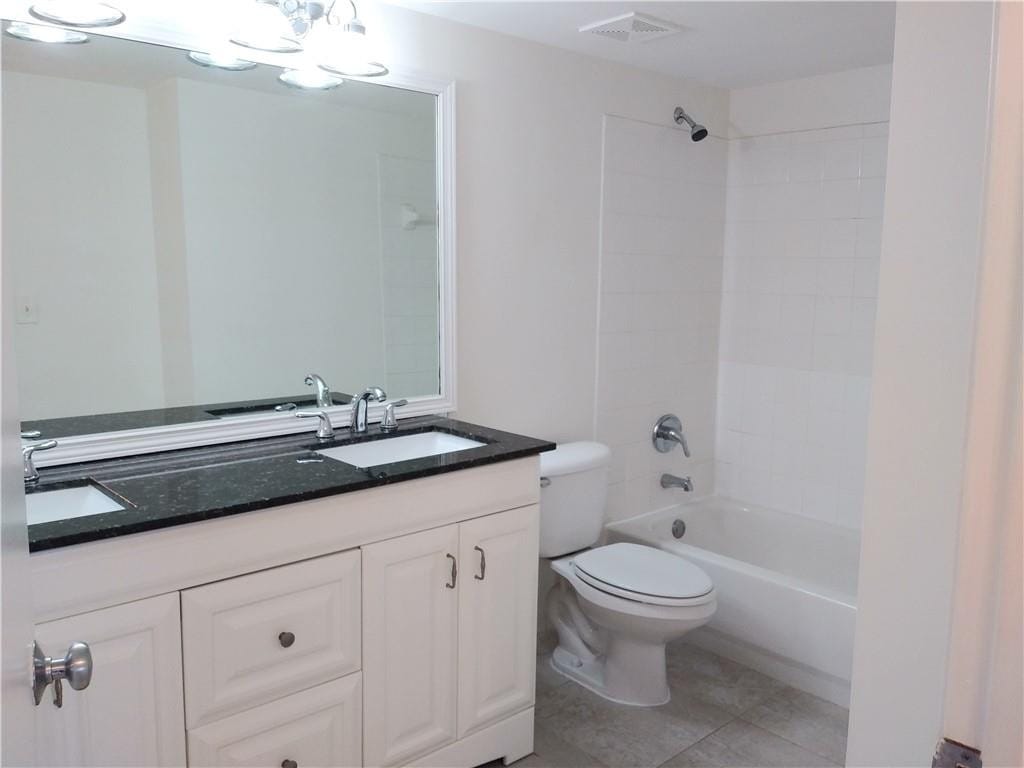 1341 SE 3rd Avenue 201 — photo 8