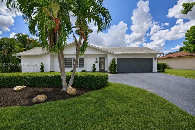 3200 NW 114th Terrace, Coral Springs Country Clu, Coral Springs, FL