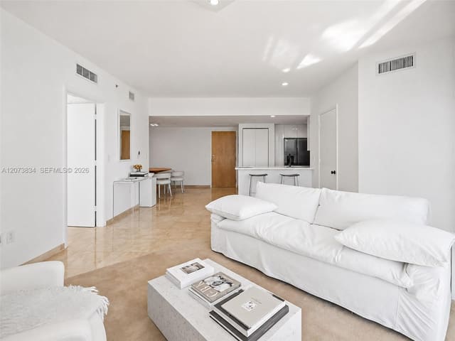 350 S Miami Avenue 2304, Miami, FL 33130