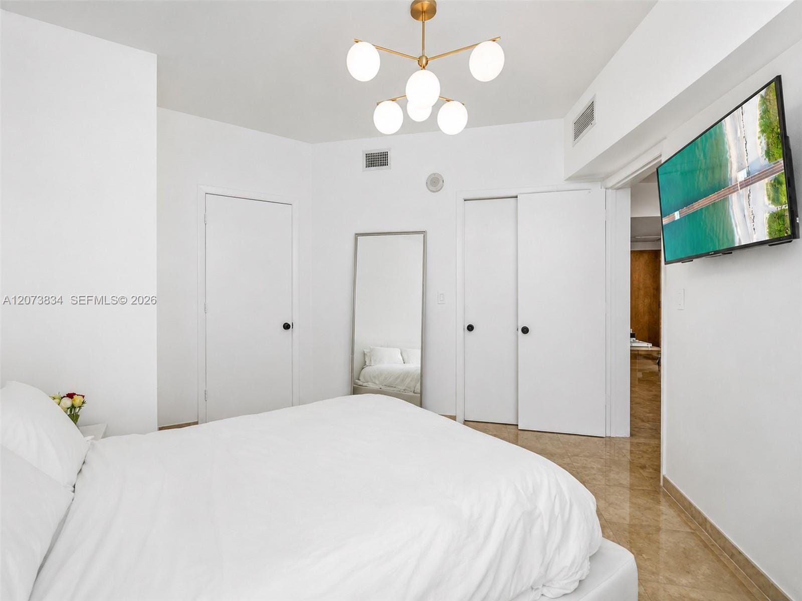 350 S Miami Avenue 2304, Miami, FL 33130 photo 15