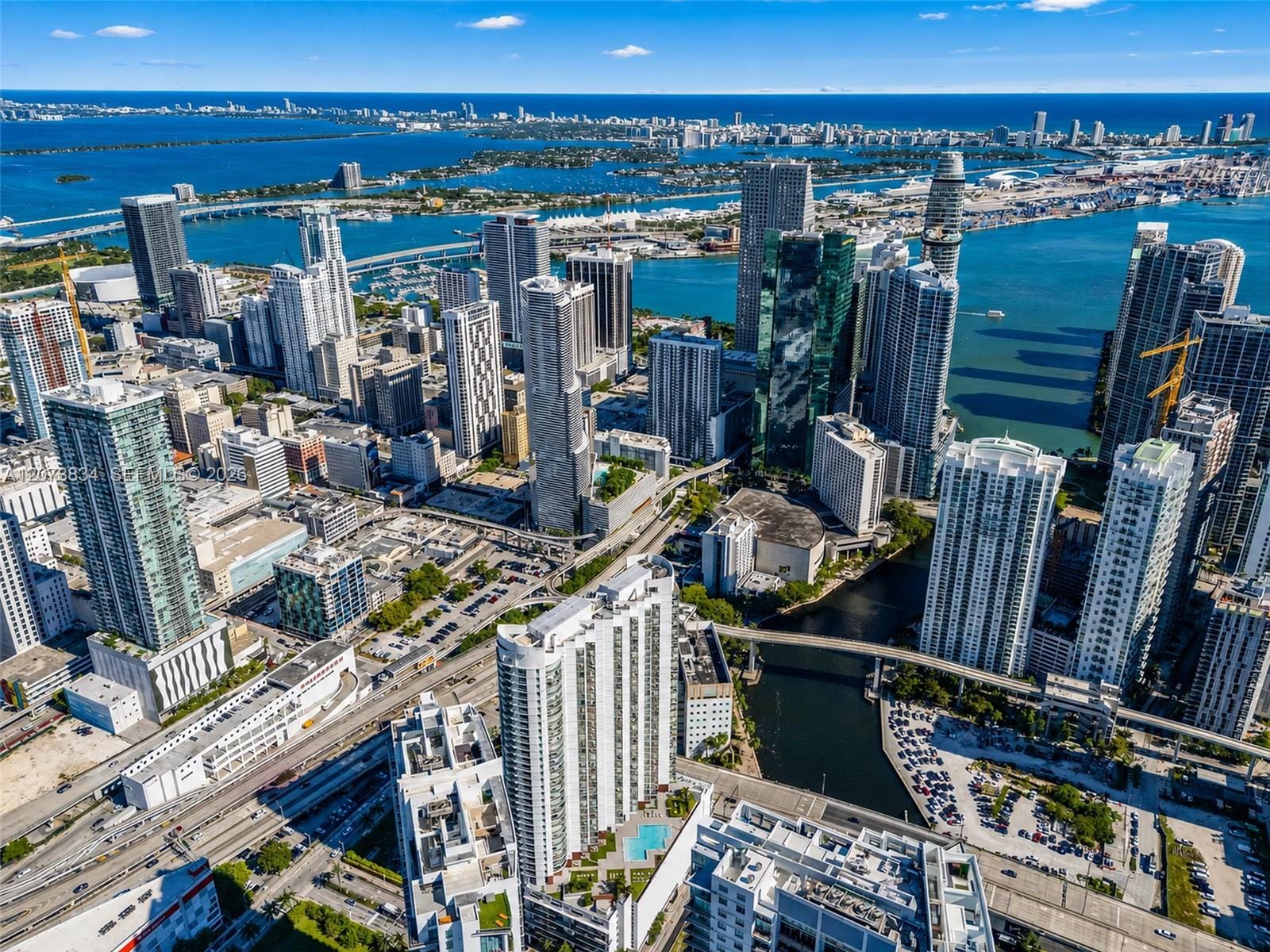 350 S Miami Avenue 2304, Miami, FL 33130 photo 28