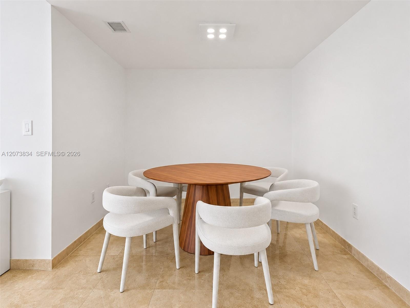 350 S Miami Avenue 2304 — photo 9
