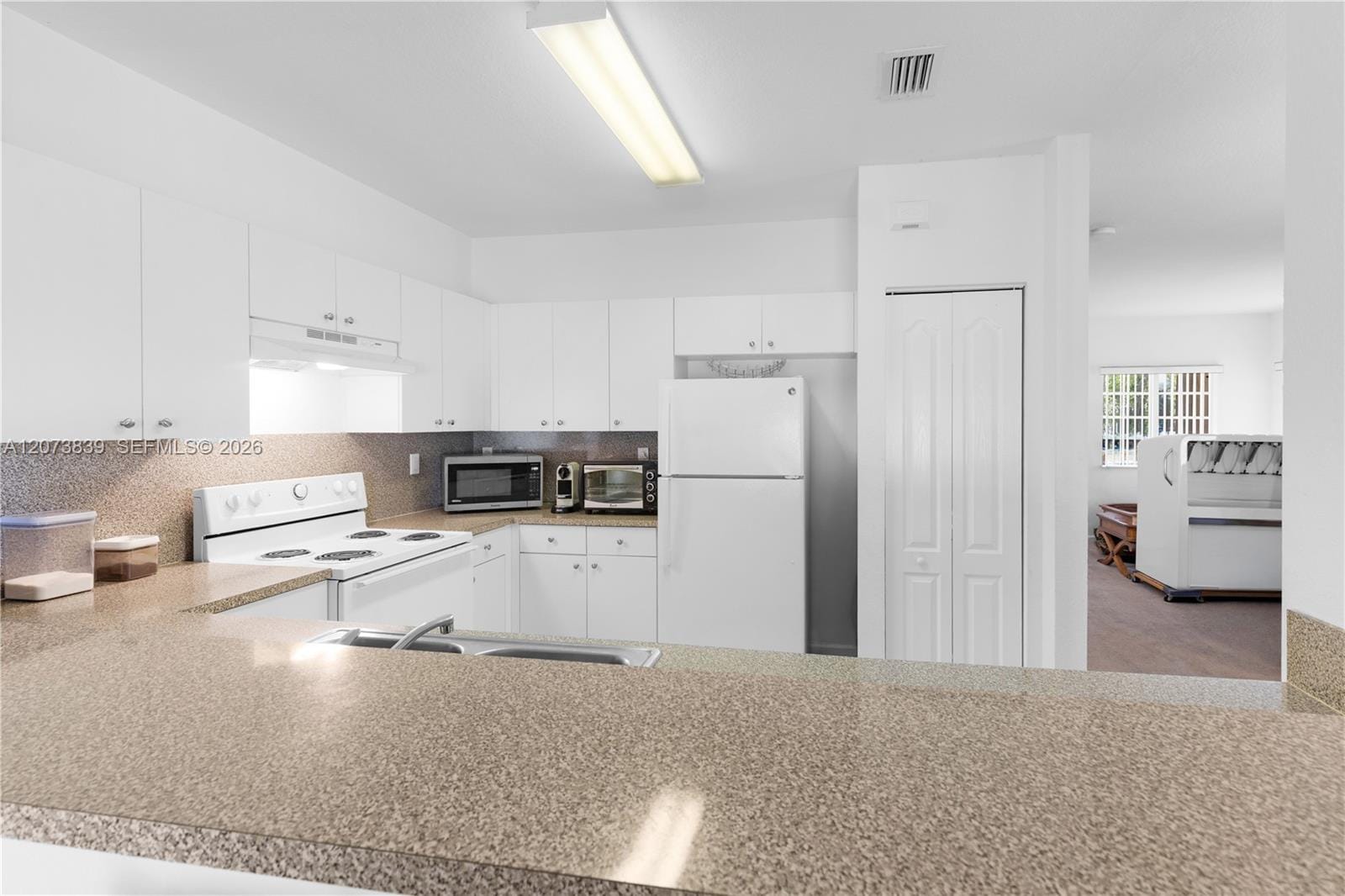 8549 SW 214th Lane, Cutler Bay, FL 33189 photo 15