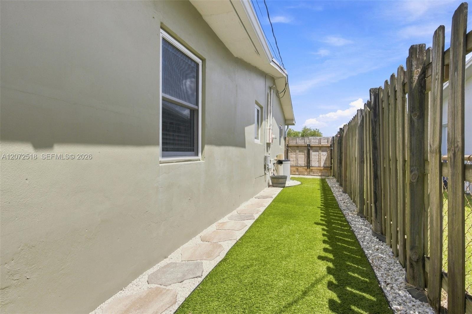 7640 NW 8th Street — photo 7