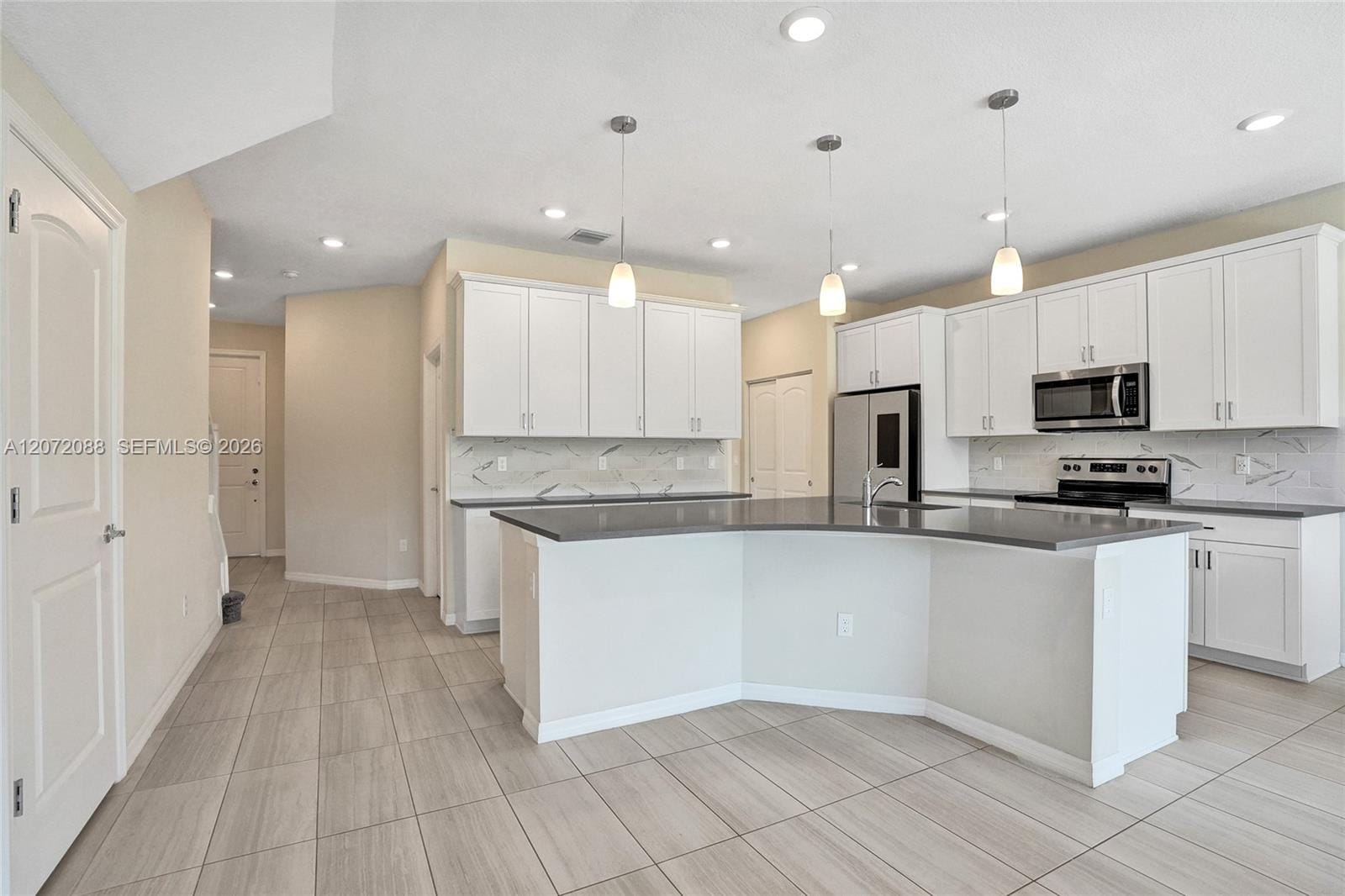 2138 S Appleton Circle S, Oakland Park, FL 33309 photo 17