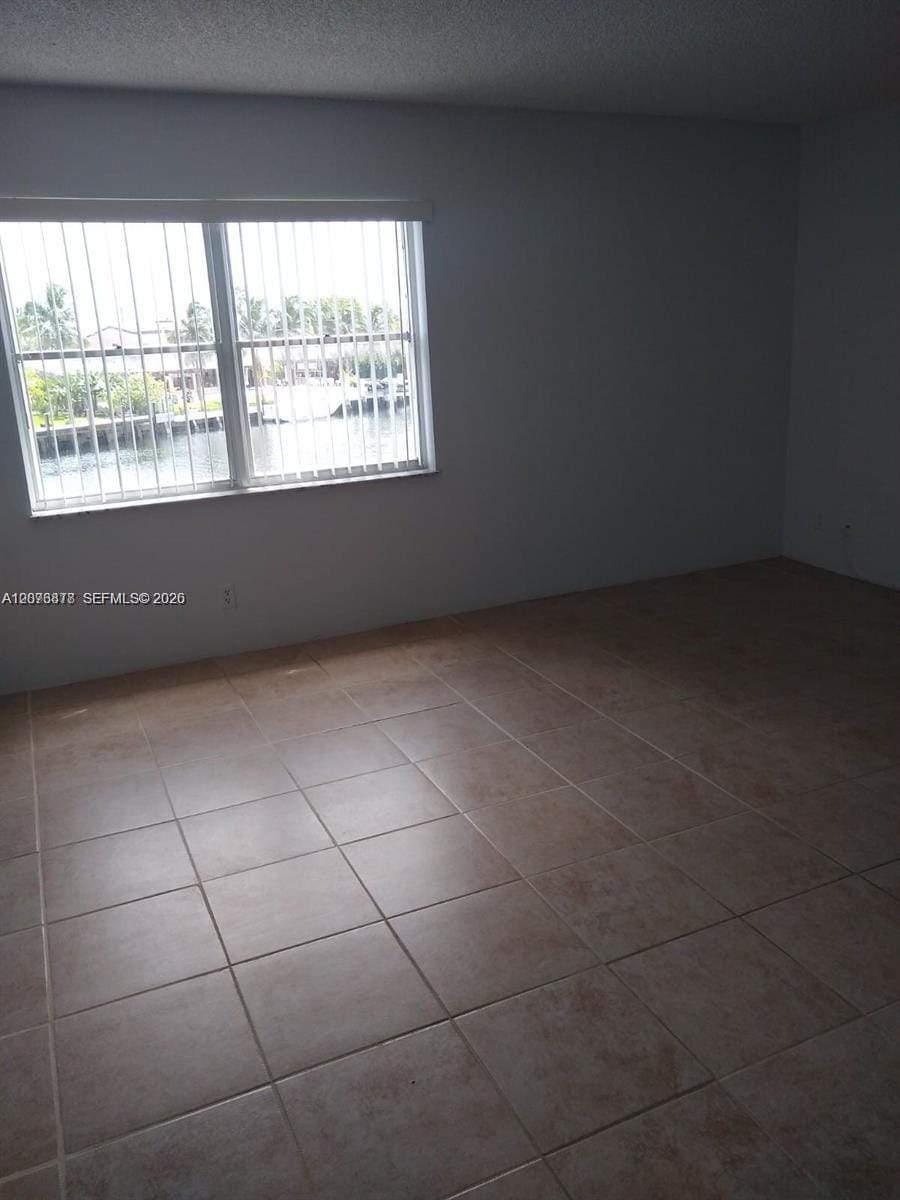 401 Golden Isles Drive 211 — photo 10