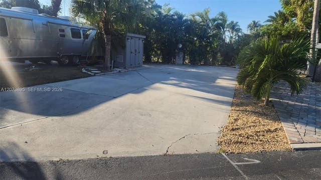 150 Smallwood Drive 6, FL 34138