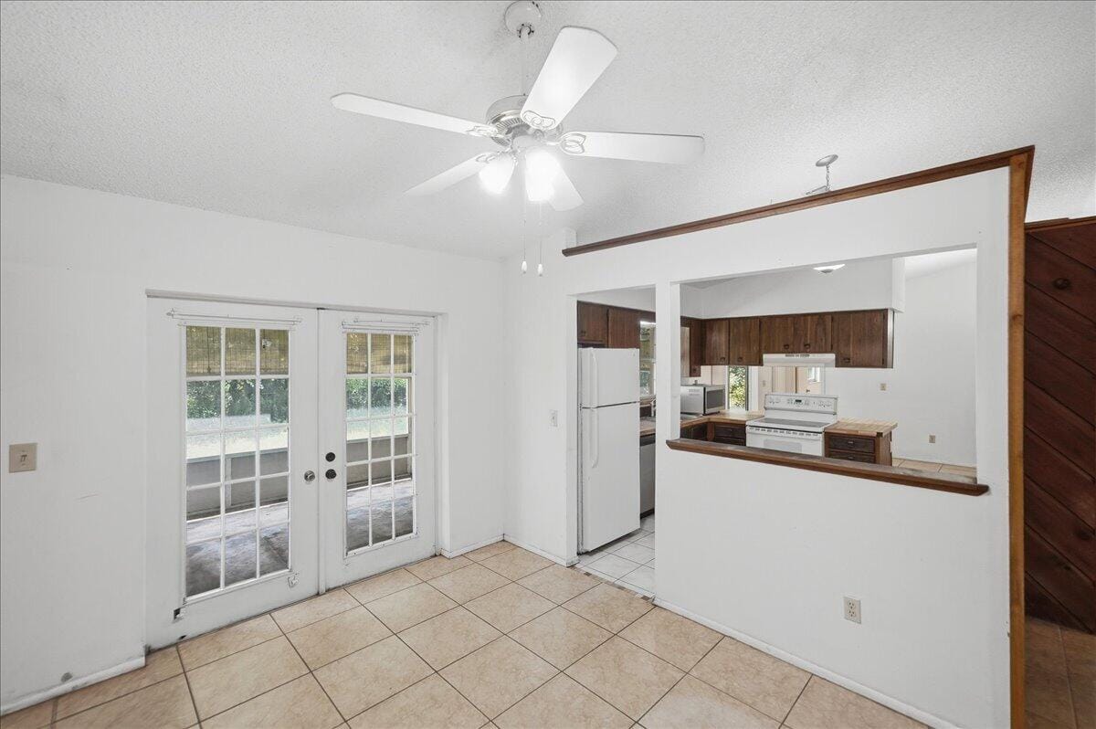 1646 SE HOLIDAY Road, Port St. Lucie, FL 34952 photo 11
