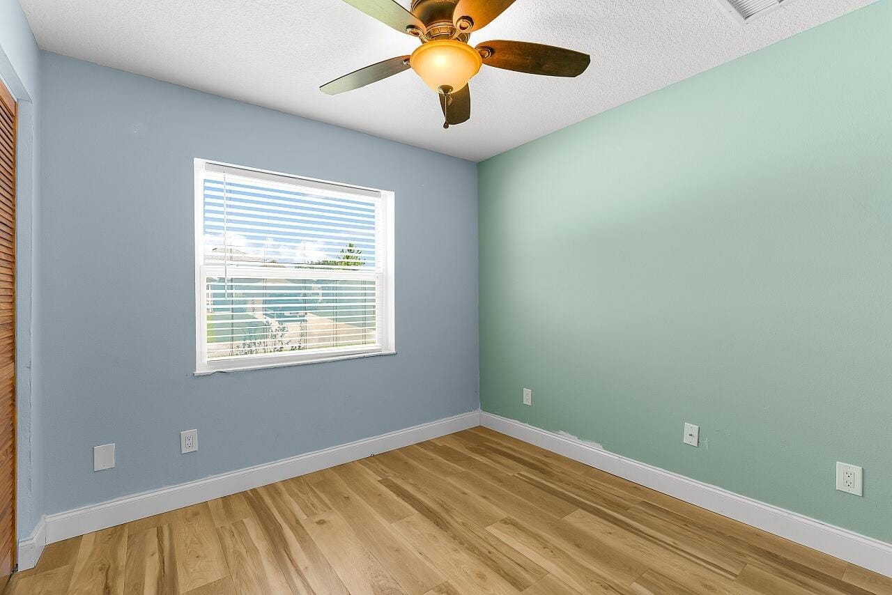867 CLEARMONT Street, Sebastian, FL 32958 photo 28