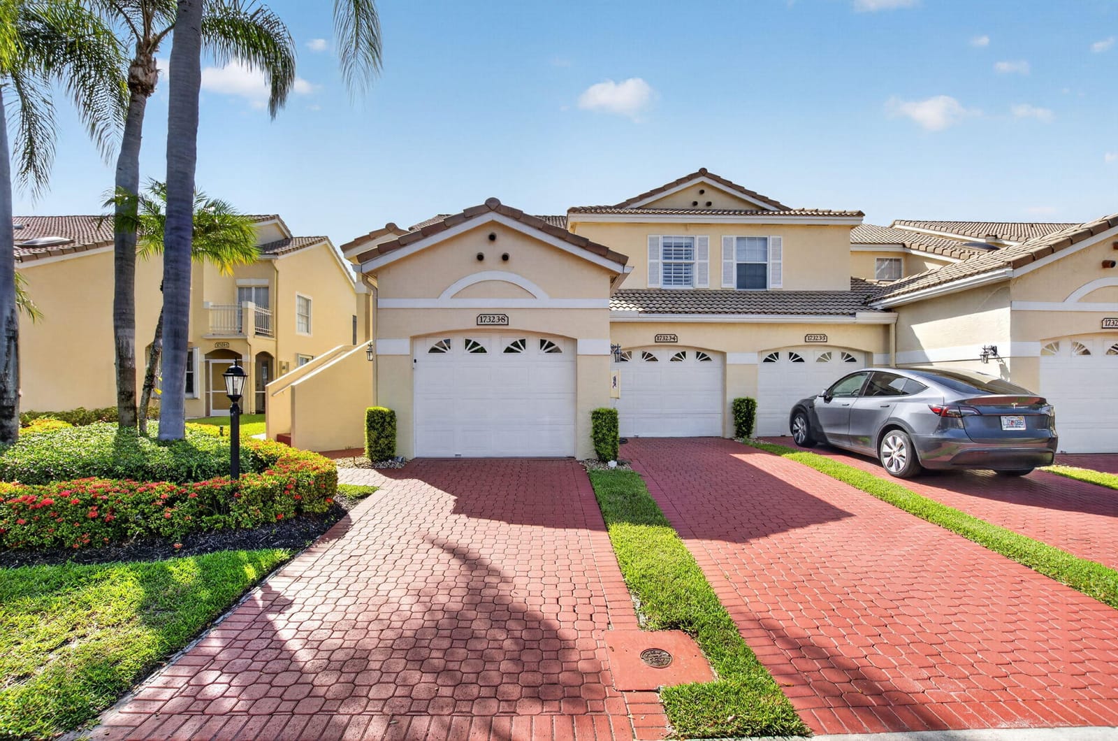 17323 Boca Club Boulevard 8, Boca Raton, FL 33487