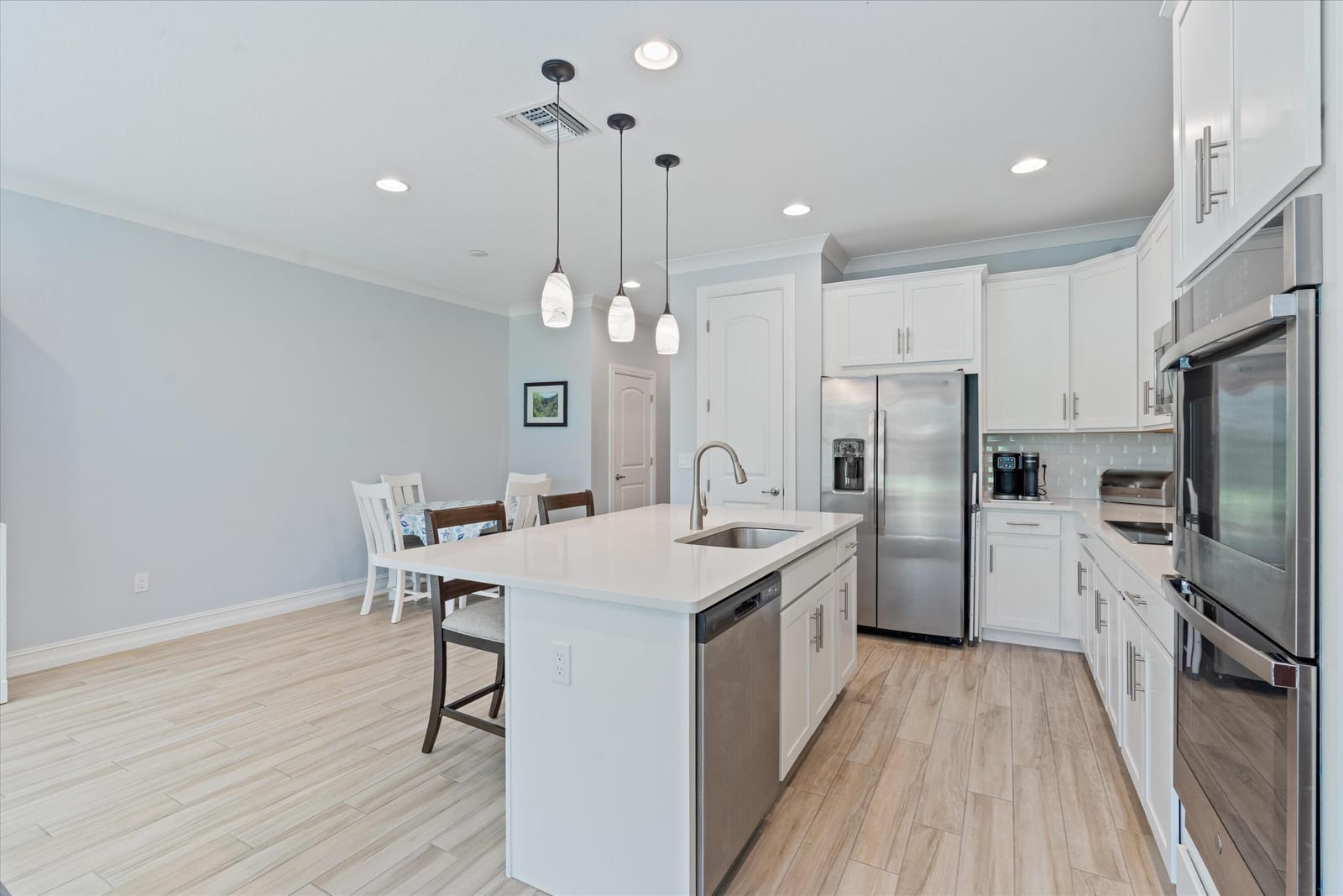 10076 BRICKHILL Drive — photo 6