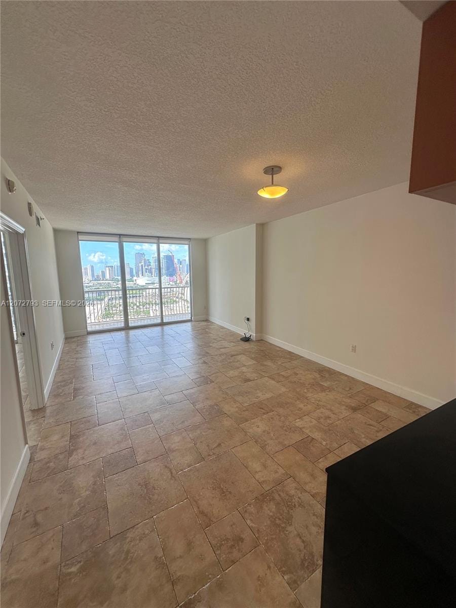 1750 N Bayshore Drive 2406 — photo 7