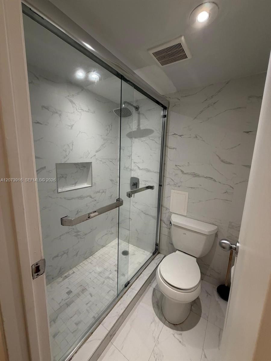 3475 N Country Club Drive 309 — photo 7