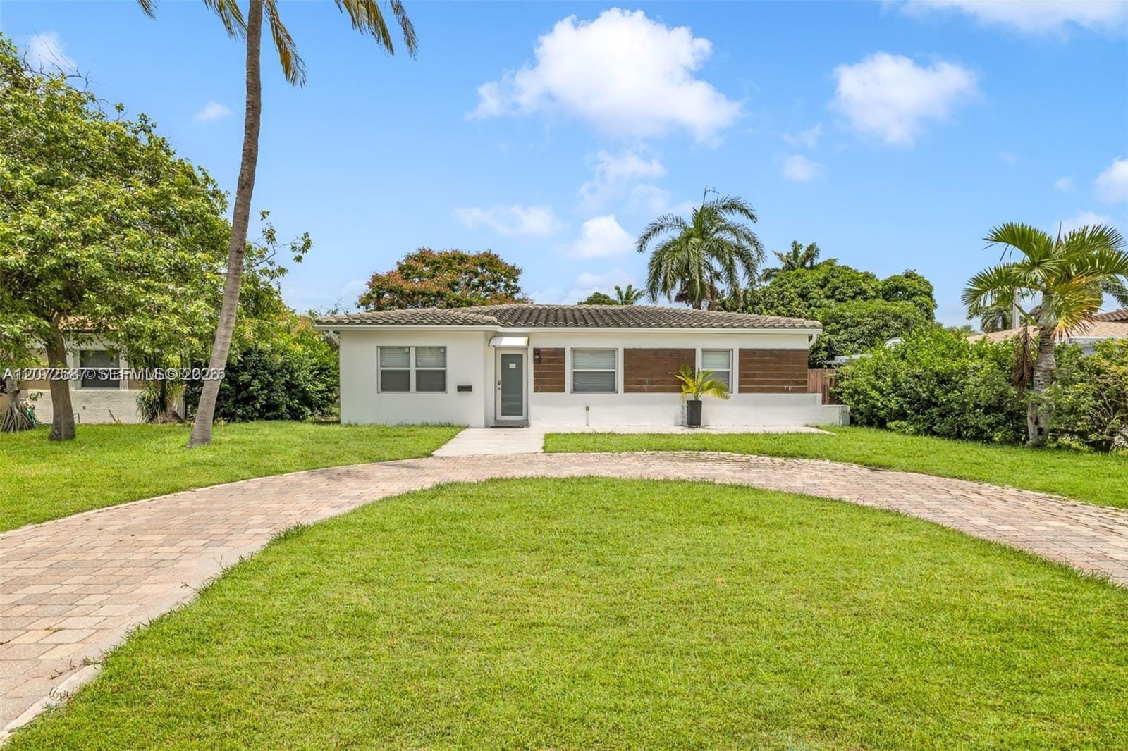 1413 Funston, Hollywood, FL 33020