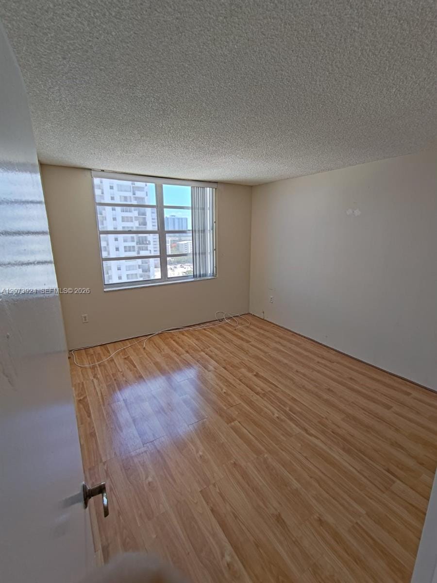 2780 NE 183rd Street 1402 — photo 4