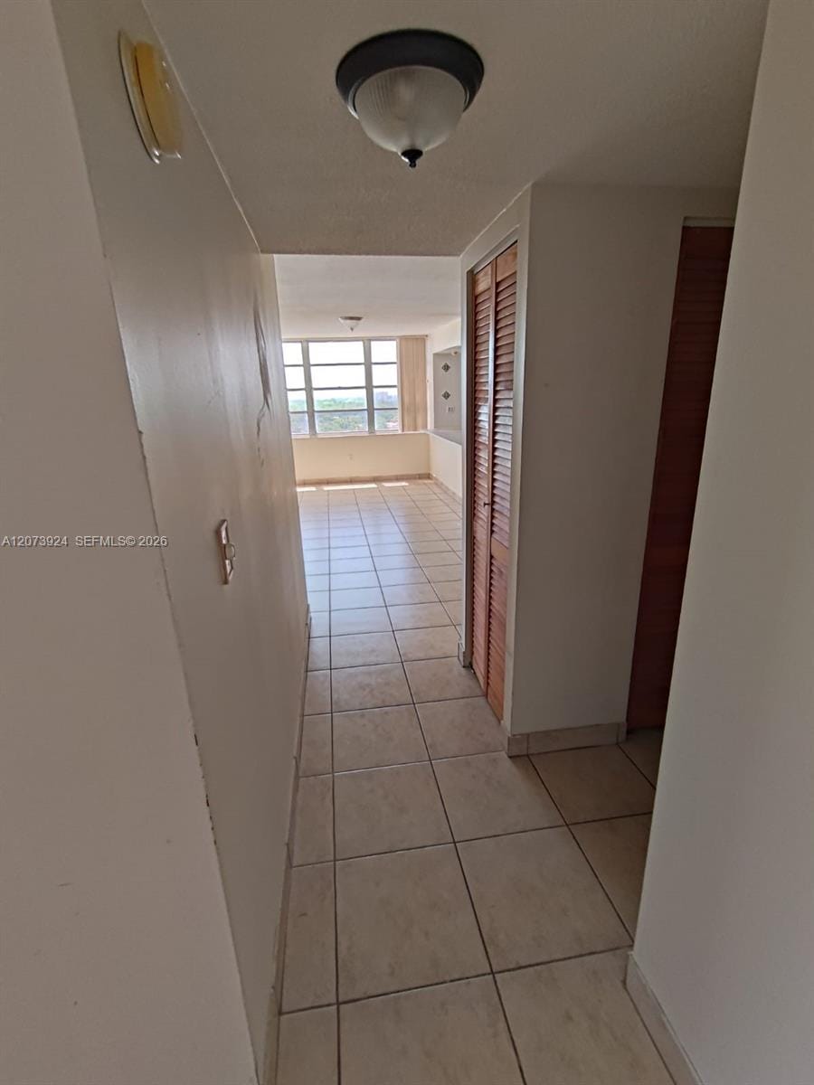 2780 NE 183rd Street 1402 — photo 3