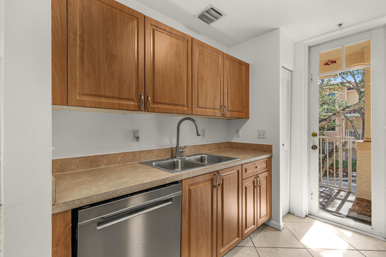 4772 CHANCELLOR Drive 23, Jupiter, FL 33458 photo 13