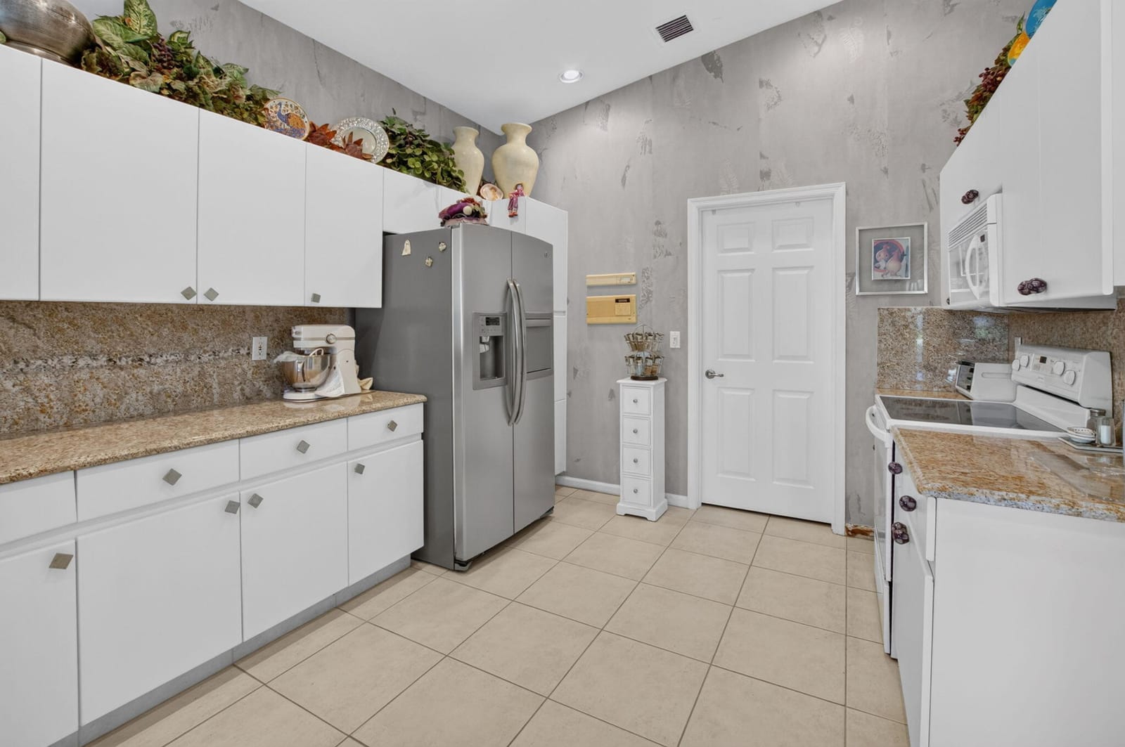 12631 CORAL LAKES Drive, Boynton Beach, FL 33437 photo 21