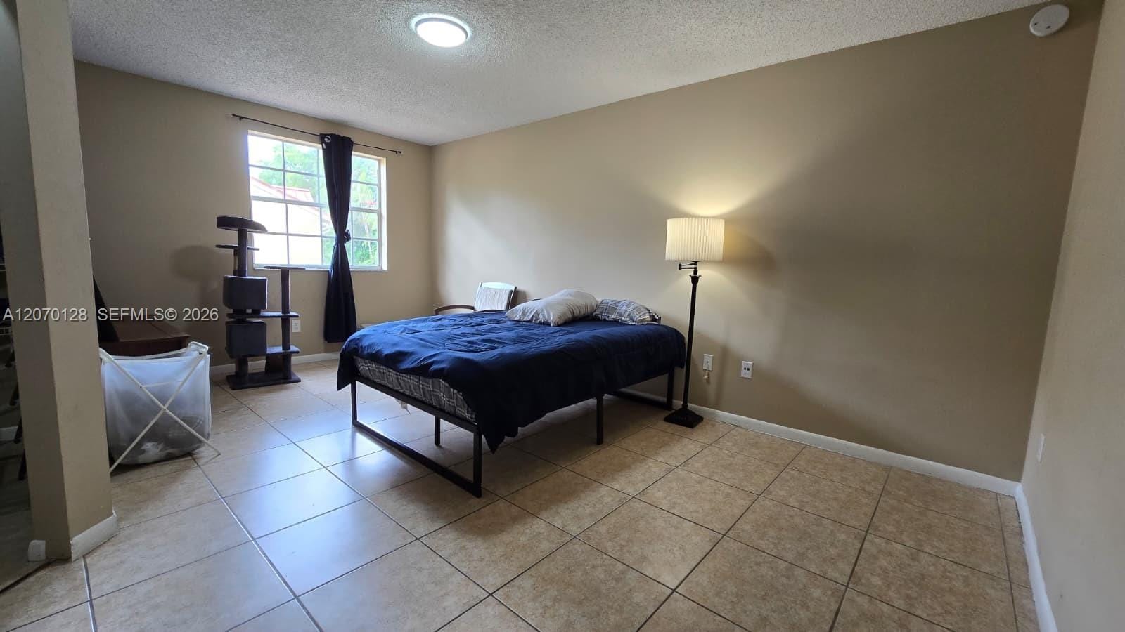 18332 NW 68th Avenue H, Hialeah, FL 33015 photo 13
