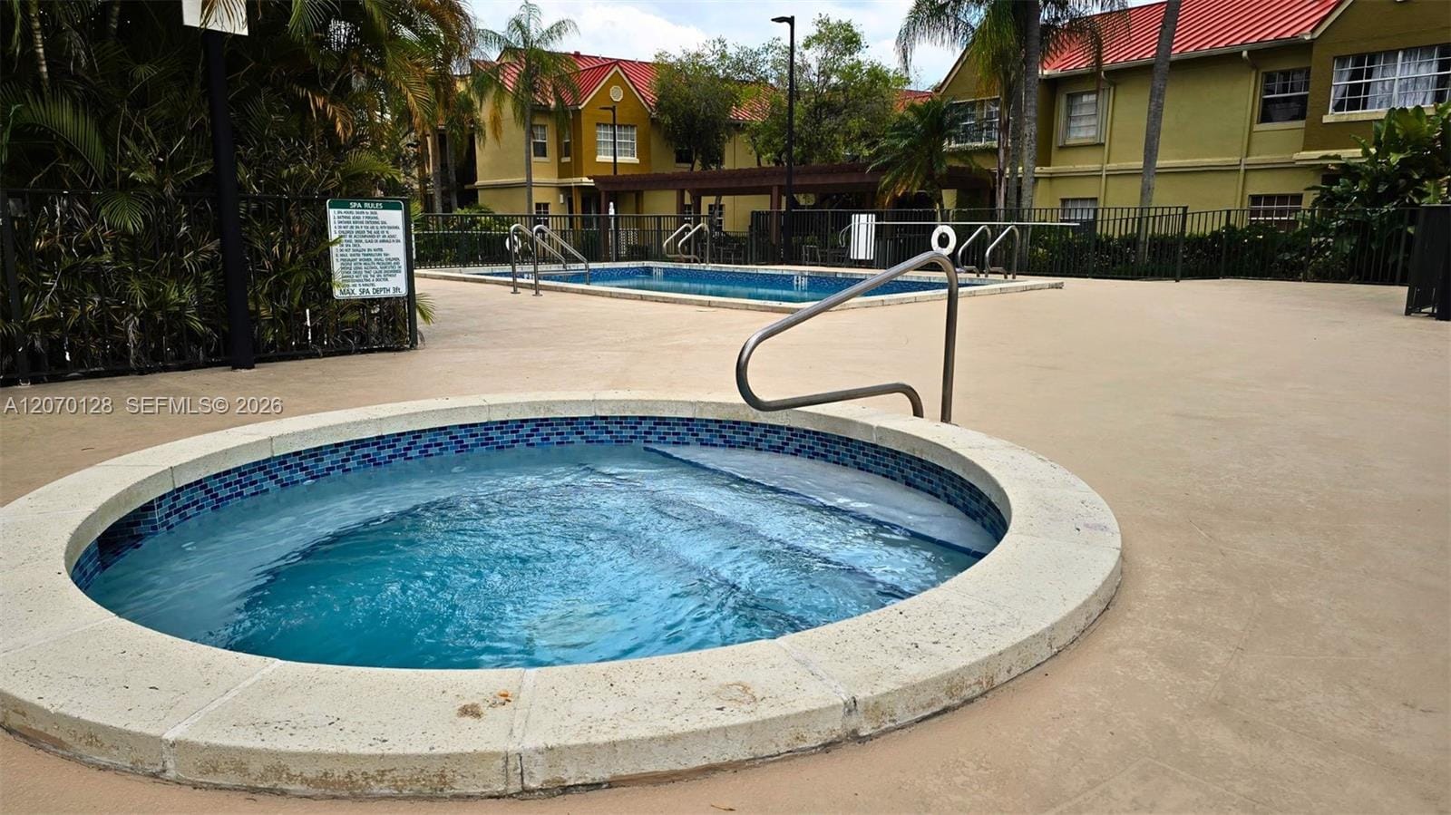 18332 NW 68th Avenue H, Hialeah, FL 33015 photo 5