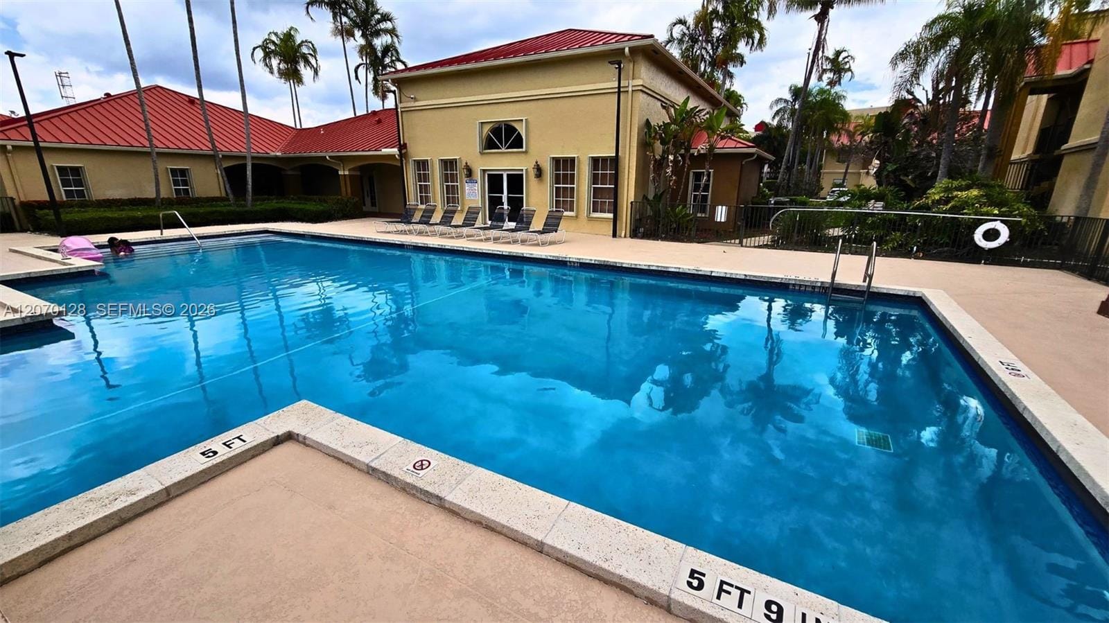 18332 NW 68th Avenue H, Hialeah, FL 33015 photo 6