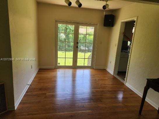 448 Cadagua Avenue — photo 2