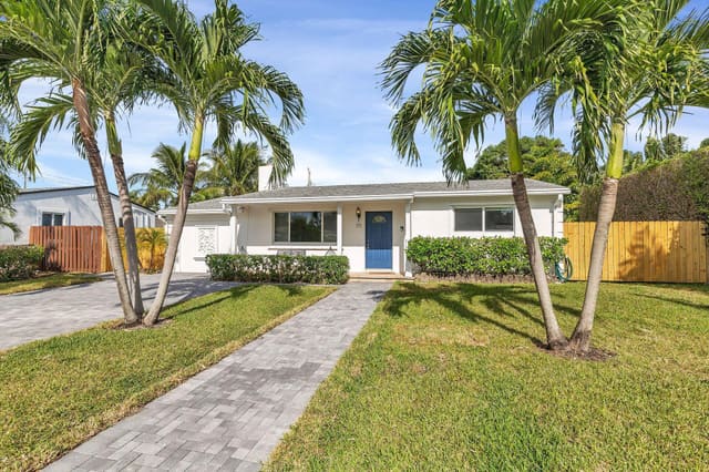 375 Leigh Road, West Palm Beach, FL 33405