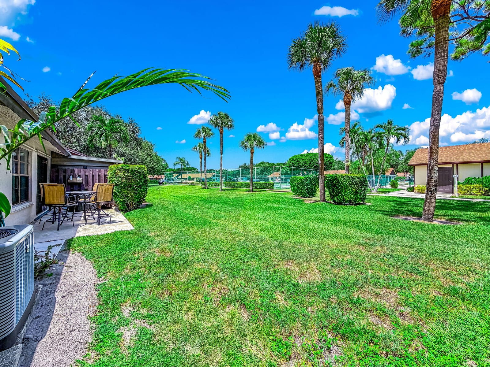 39 Vía De Casas Norte, Boynton Beach, FL 33426 photo 26