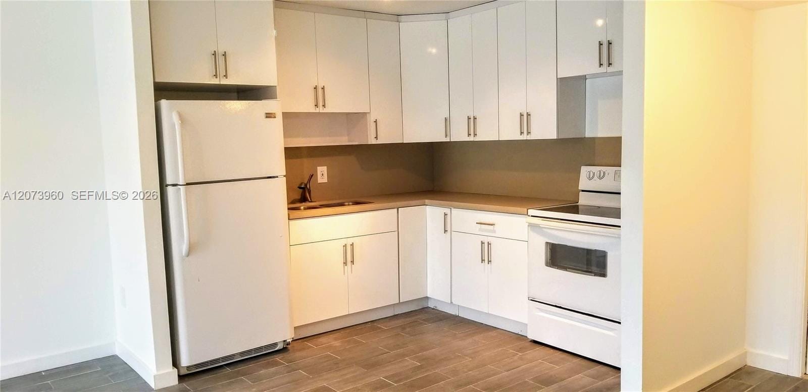 15205 NE 6th Avenue D204 — photo 7