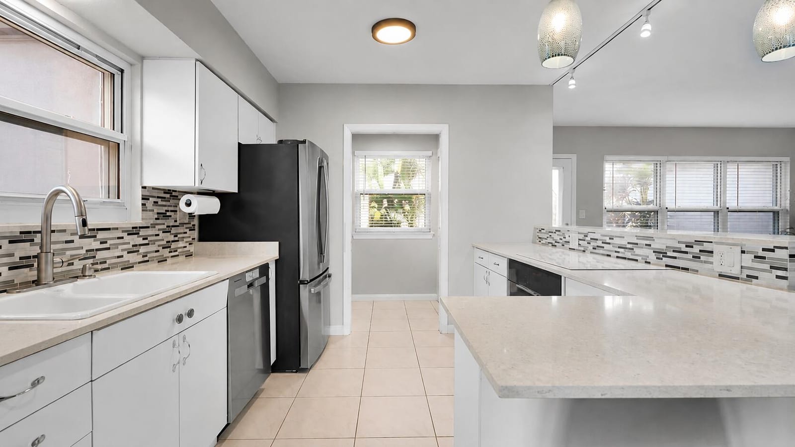 935 Nautilus Isle — photo 10