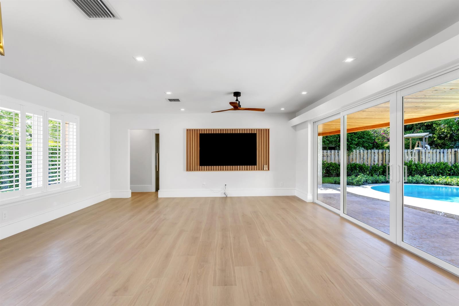 1278 SW 5TH Street — photo 12